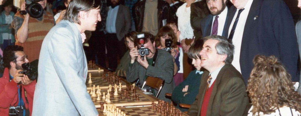 Sous le parrainage d’Anatoli Karpov, douzième champion du monde d’échecs